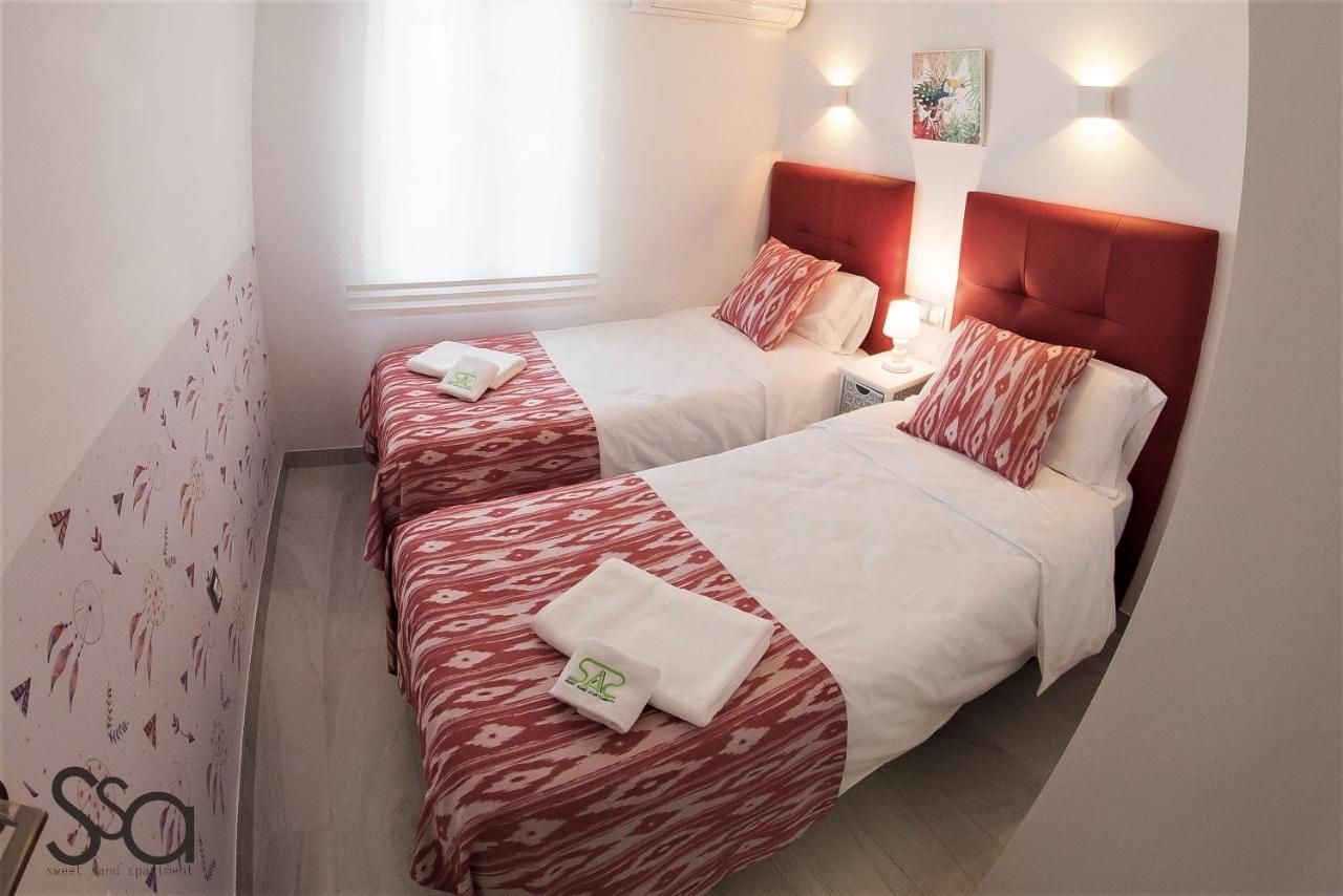 My Sweet Red Apartment Benidorm Kültér fotó