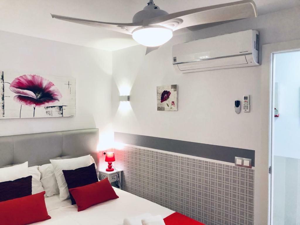 My Sweet Red Apartment Benidorm Kültér fotó